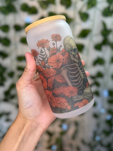 Skelly Book Glass Can Tumbler