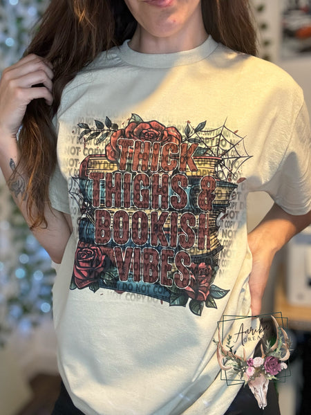 Thick Thighs Bookish Vibes T-Shirt